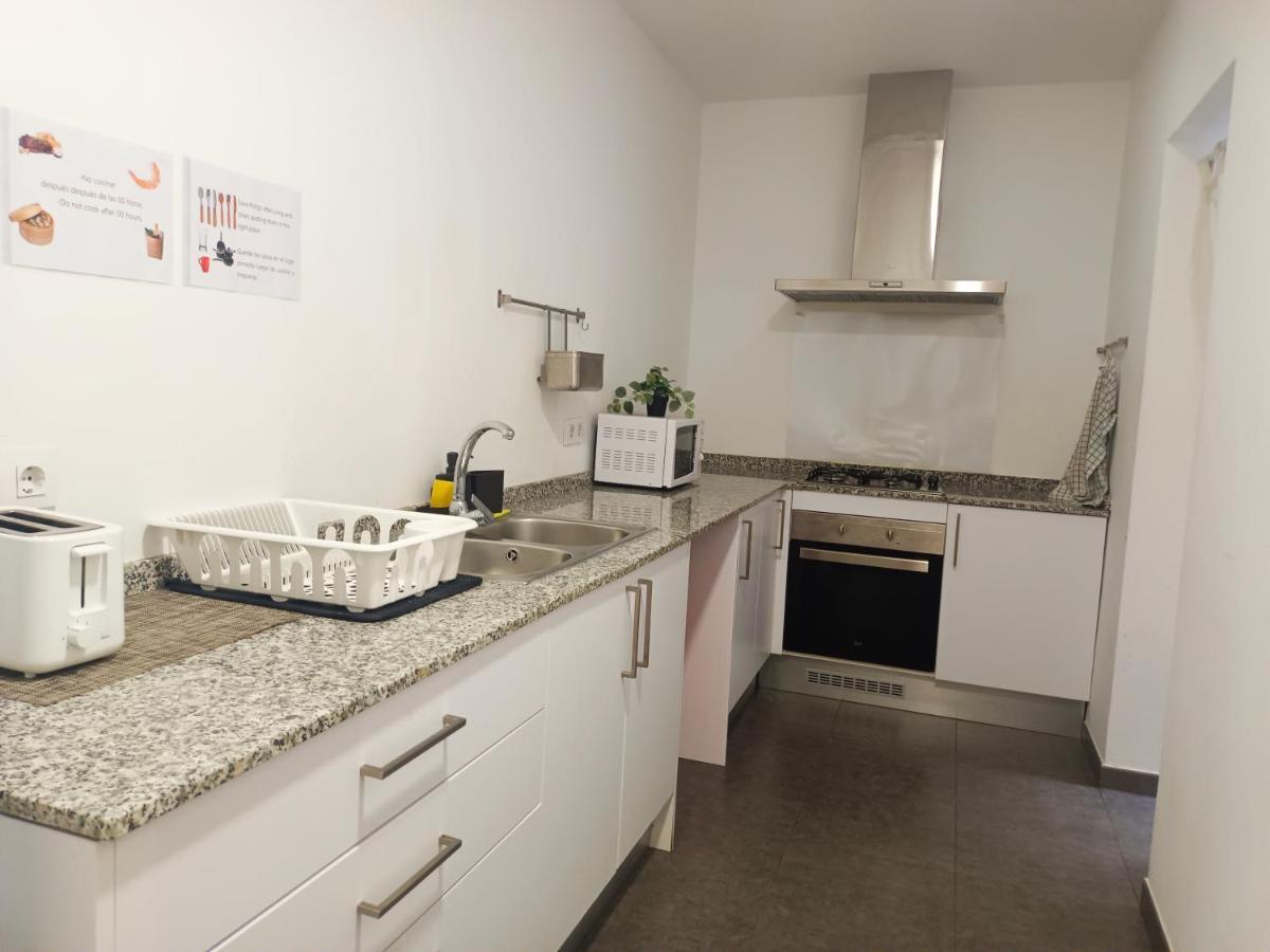Private Rooms In Born Барселона Экстерьер фото