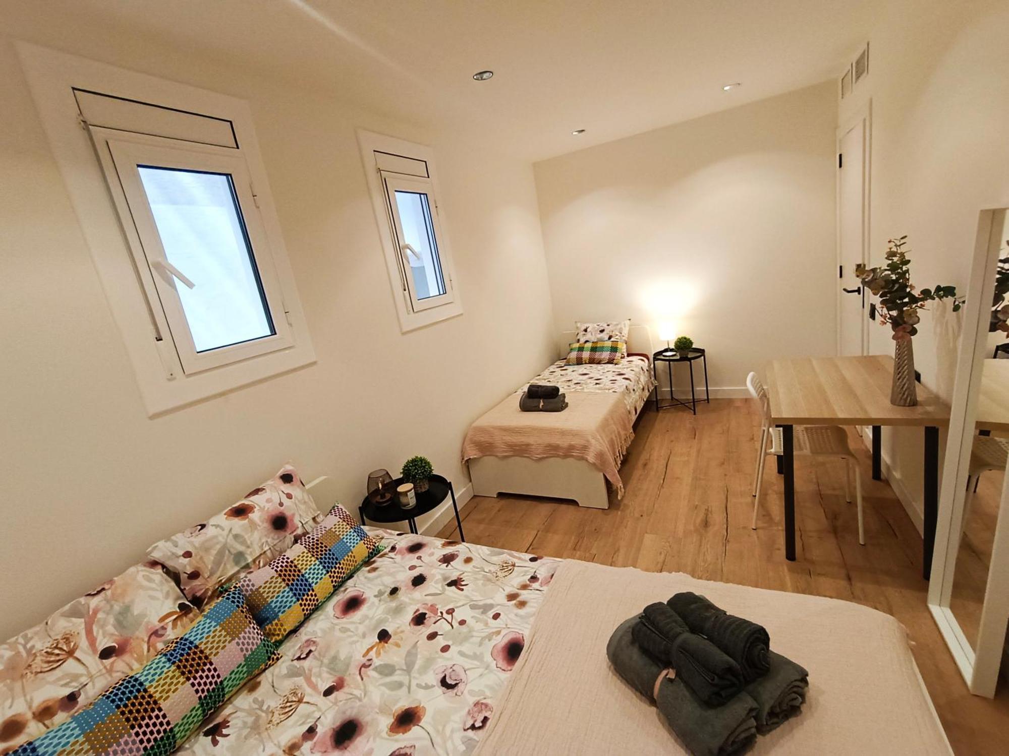Private Rooms In Born Барселона Экстерьер фото